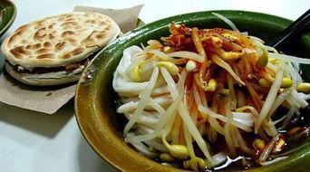 甘肃瓜婆娘吃凉皮,凉皮美食之旅