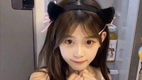 吃瓜脖子的视频,热门视频背后的故事与影响